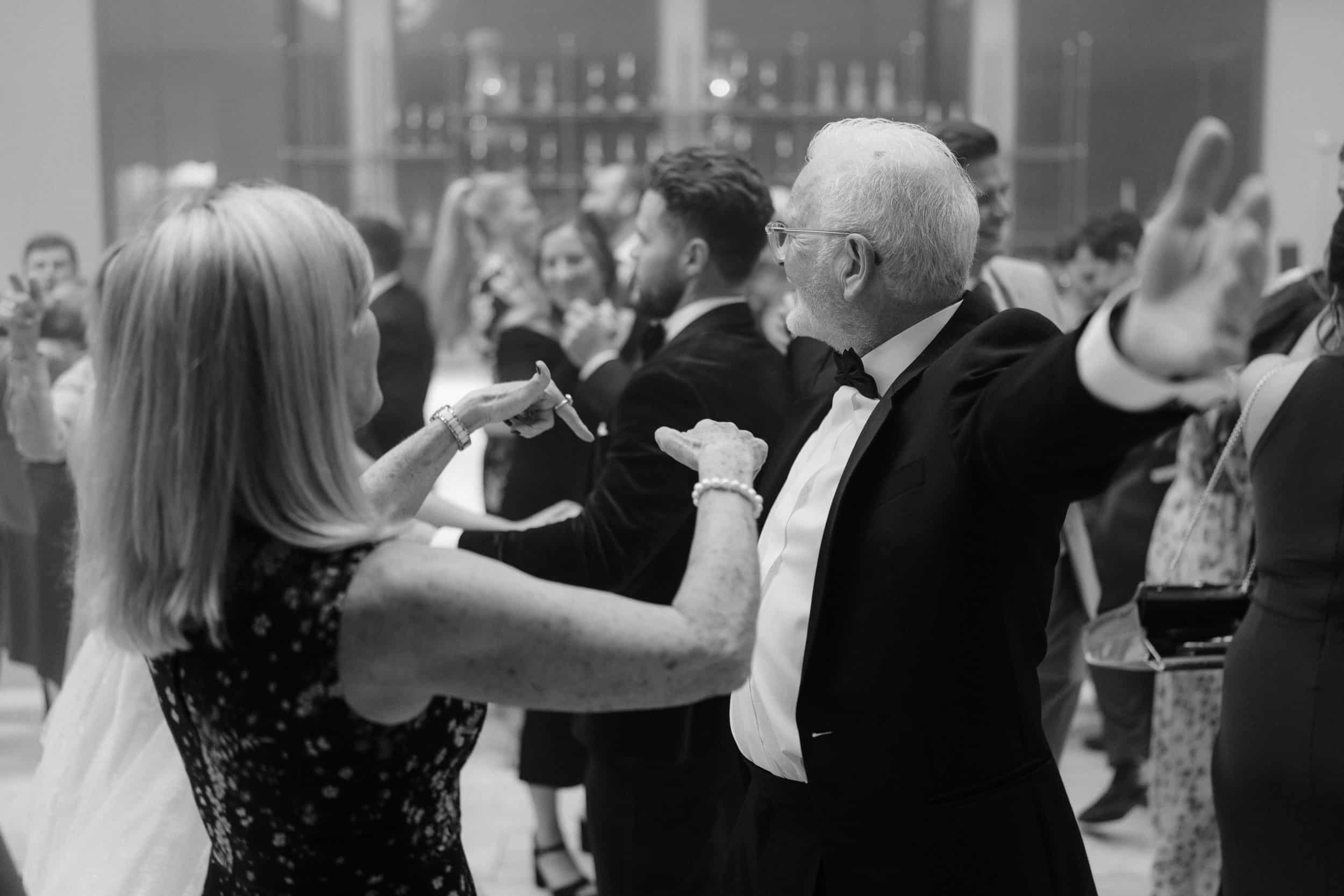 Le Petit Chateau Wedding Photographer Portfolio